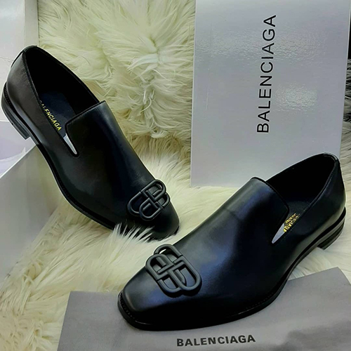 BALENCIAGA LUXURY CORPORATE MEN SHOE (AVAILABLE IN ALL SIZES) 155