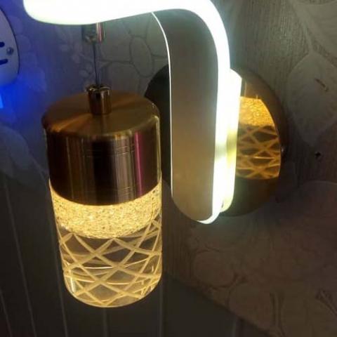 FANCIFUL QUALITY WALL LIGHT 004 - deluxe.com.ng